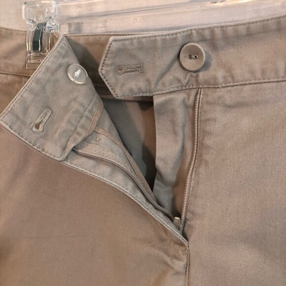 Liz Claiborne New York  Shorts Ladies 10 Khaki - Picture 2 of 11